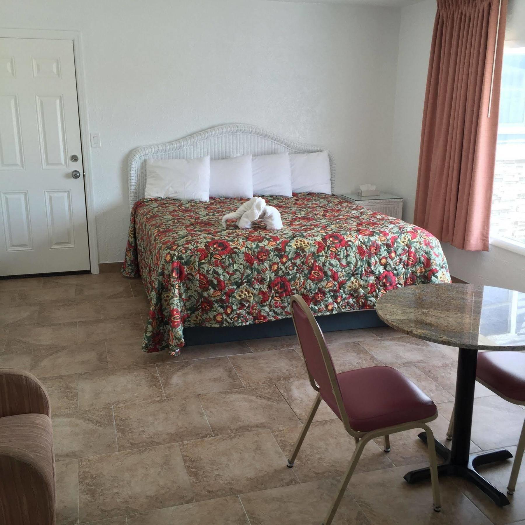 Pyramid Resort Motel Wildwood Crest Bagian luar foto